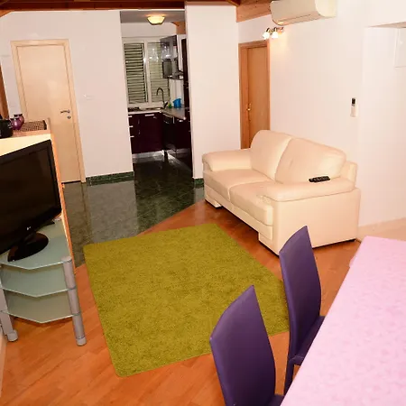 Apartman Ratac Slano