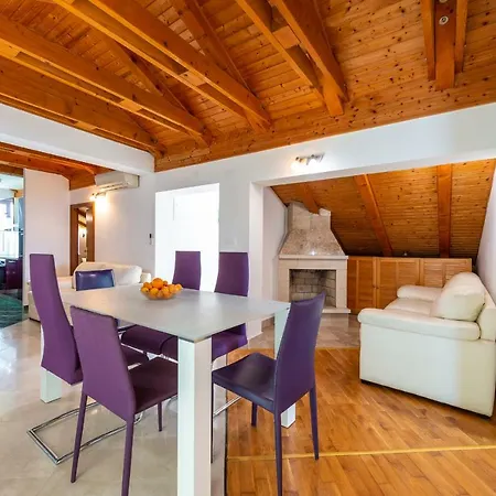 Ratac Apartment