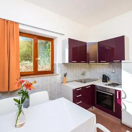 Apartment Ratac