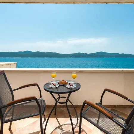 Ratac アパート スラノ